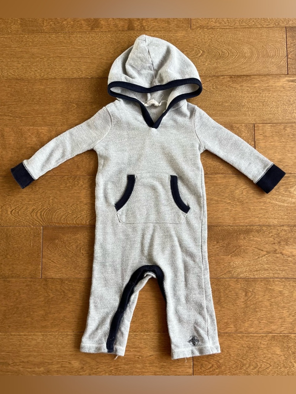 2/$10 BURT’S BEES Baby boy jumpsuit 3-6m organic